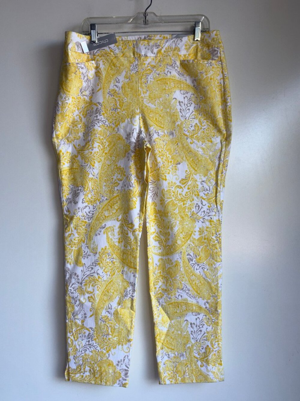 NWT Chico's Slimming Brigitte Paisley Pants Size 2 = Size 12